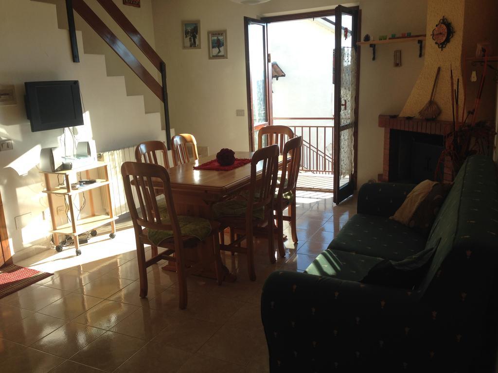 Sangro Apartment Castel Di Sangro Bagian luar foto